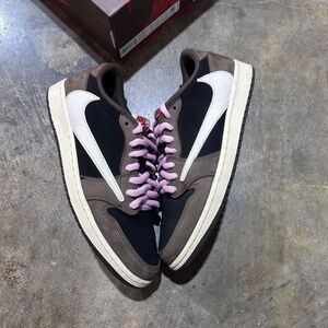 Nike air Jordan 1 Travis Scott low mocha size 10.5